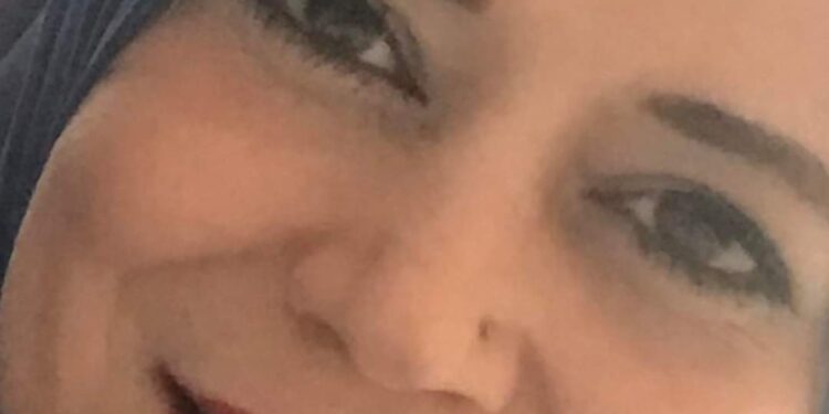 قبس من عينيك …