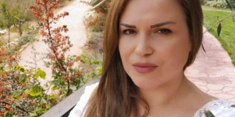 ألـــق آذار …