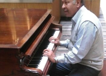 « خدنى » للشاعر محمد جمعة ..