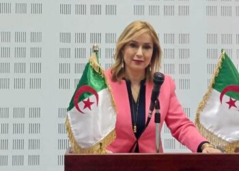 المرأة والتميز ..مسارات وتجارب