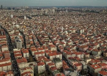 سكان إسطنبول يعيشون هاجس وقوع الزلزال الكبير