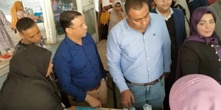 الانتهاء من تدريب 818شاب وفتاة خلال مبادرة أملك فى عملك بالأقصر