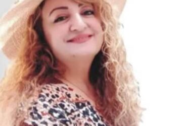 كطفلة تحت المطر …