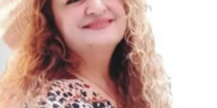 كطفلة تحت المطر …