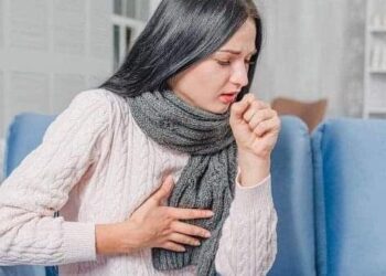 خليك واعي.. السعال نذير خطر بأمراض القلب