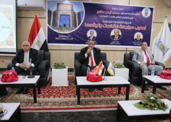 التطوير المهني بجامعة الأقصر ينظم  ملتقى التوظيف  للطلاب