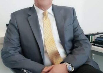 نختارُ زاويةَ المكانِ …