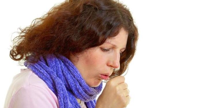 يراها كثيرون طبيعية .. أعراض مبكرة لسرطان الرئة