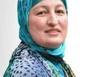 السماء مثل مرآة كبيرة