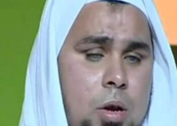  فقد بصره وتخرج من جامعة الفيوم كلية دار العلوم نبذه عن فقيد العلماء عبدالله كامل