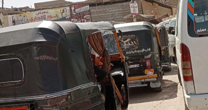 اهالى ارمنت يستغيثون من الفوضى المرورية بمنطقة مسجد الرحمن