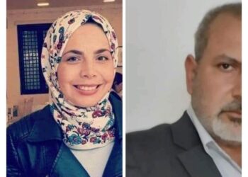 بــاتــت كالـقـمـر …