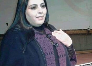 يقولون بأنّي انتهيت …