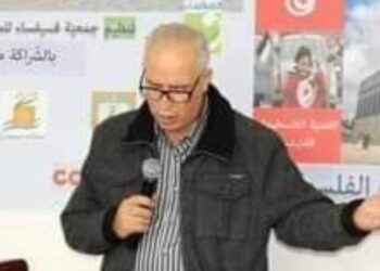 سَلُوا كُؤوس الطِّلا