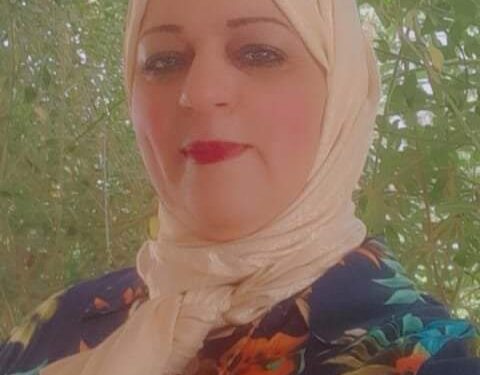 يـقـول أحـبّـك …