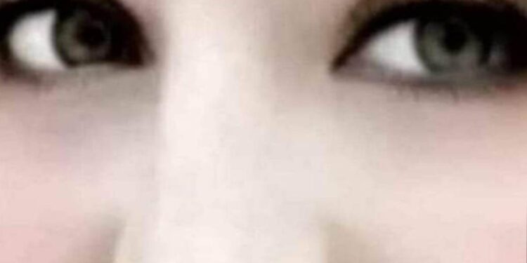 يبرق حرفك الشمسي