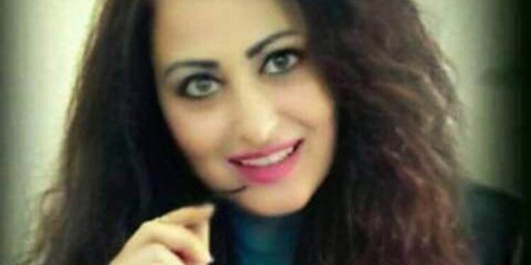 فـي غـيـابـك …