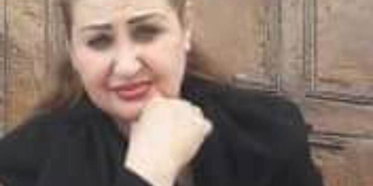 ولــو خِـلـسَــةً