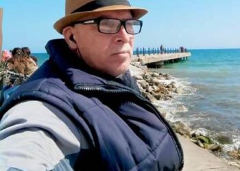 حروف و آفاق …