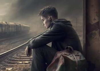 قَلْبٌ تَمَسَّكَ بِالْحَياة …