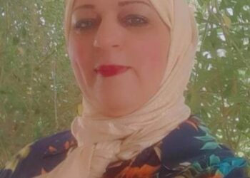 يـقـول أحـبّـك …