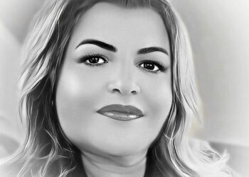 عيناك بحر واسع الهذيان