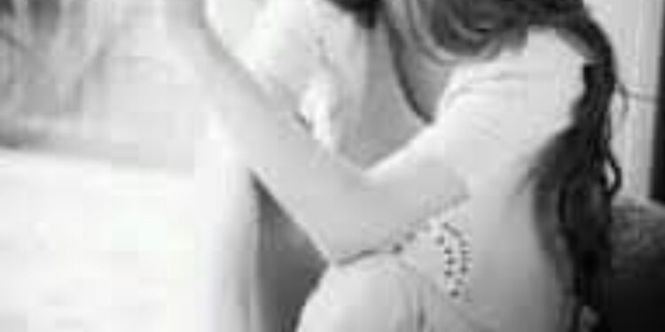 ما بين حيل وطوق …