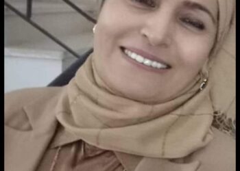 ما بها هذه الأيام؟؟؟ 