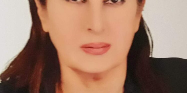 لو سمحت ضمني …