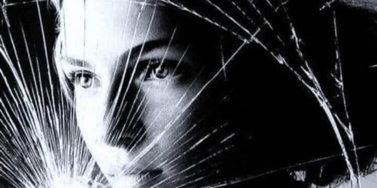 امرأة من زمنٍ آخر