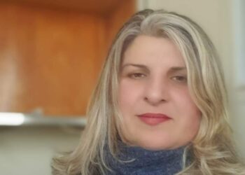 رجالُ الشعر هل ملكوا البديعا ؟ …