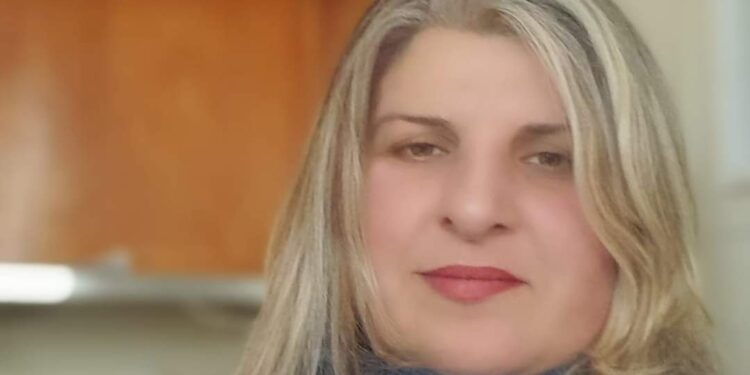 رجالُ الشعر هل ملكوا البديعا ؟ …