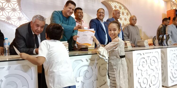 اتحاد شباب أرمنت ينظم أكبر احتفالية لتكريم حفظة القرآن الكريم بمحافظة الأقصر