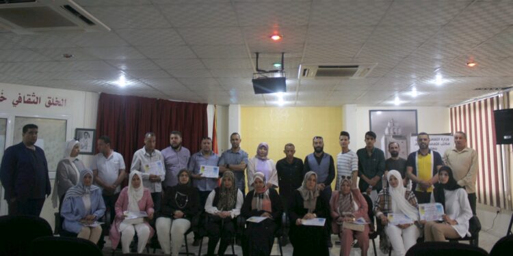 حفل إنهاء دورة تدريبية ” المحترف الاكسل والأرشيف الكترونى”