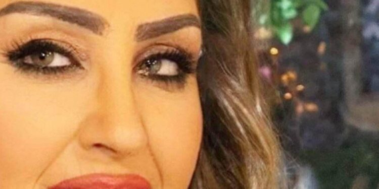 اللؤلؤةُ المُبَجَّلةُ …