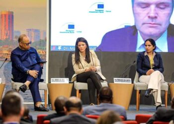 وزيرة التعاون الدولي تُشارك في جلسة نقاشية