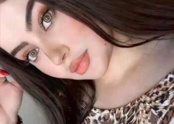 حسناءُ  في درب الهوى لاقيتُها …