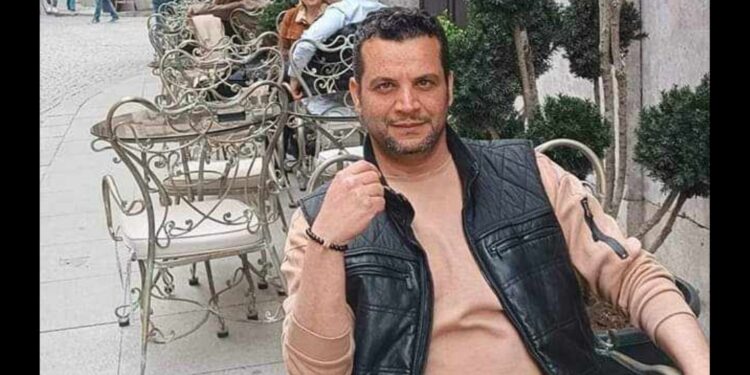 أيا امرأة نثرتني بعينيها على الشرفات …