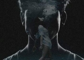 أسف متعودتش أخبي