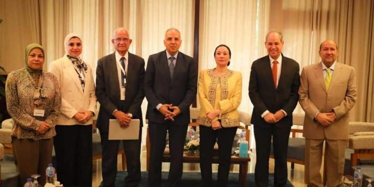 وزيرة البيئة تشارك في المؤتمر الدولي Act to zero