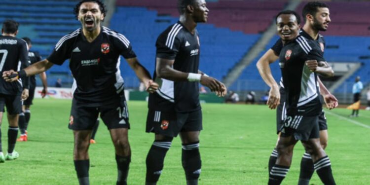 الأهلى يتوصل إلى اتفاق نهائى لتجديد تعاقد الشحات وياسر إبراهيم