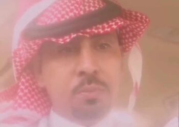 اشكي لله همومآ ثقالي