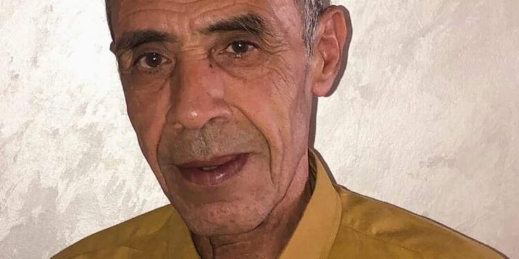 ثياب الثائرين …