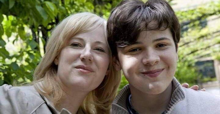 عبقرية أم …