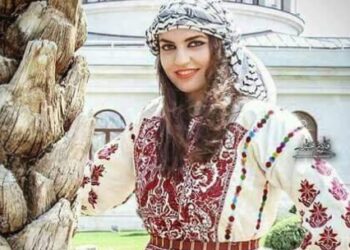 عــريــن الأســود …