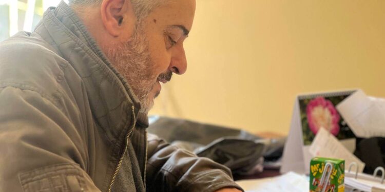 الوفاء جميل يا أديب