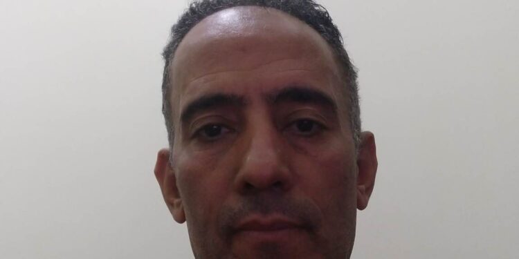 الجاحظتين …