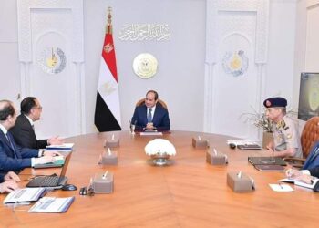 السيسي يتابع إجلاء المواطنين المصريين من السودان الشقيق
