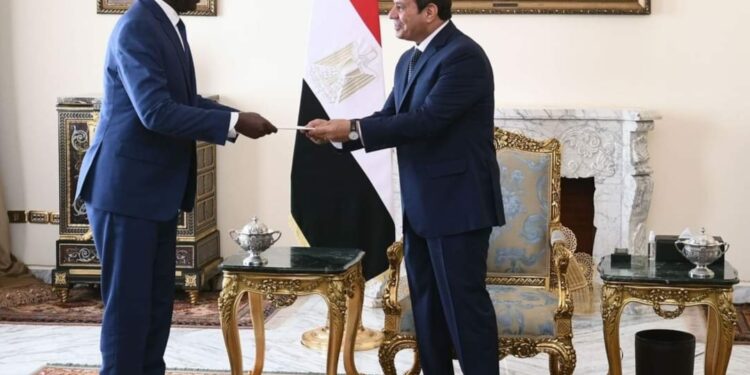 السيسي يستقبل وزير خارجية موريتانيا …