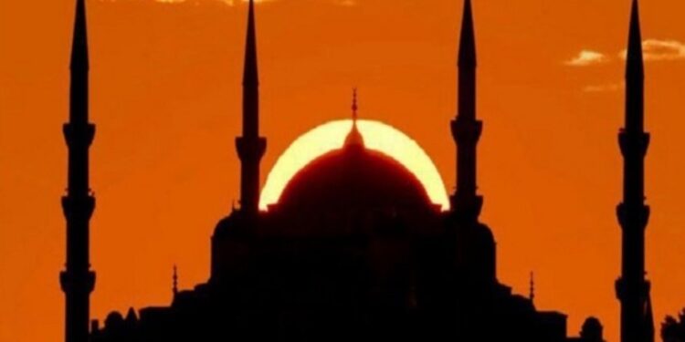 مواقيت الصلاة اليوم الجمعة 5 مايو 2023 في القاهرة والمحافظات